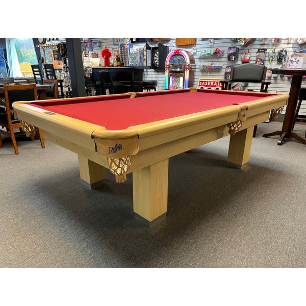 Dufferin Billiard 8 foot used pool table with 1 inch thick slate, genuine leather pockets, 
Burgundy Andy 600 Professional billiard cloth. Made in Canada with Wood Veneer, solid wood and Arborite surface Code : TABLELIQ127 
Includes a 1 year warranty an