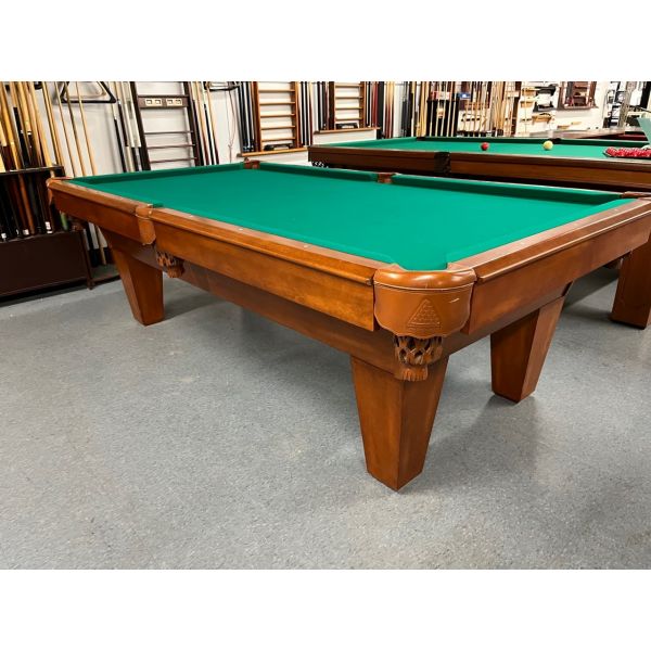Used Legacy Heritage 8 foot pool table with natural quarried 1 inch thick slate Code TABLELIQ117
Made of solid hardwood and very durable wood laminate, tapered square legs and Green Championship Invitational Teflon protected billiard cloth