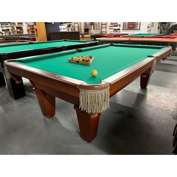 Walker used 8 foot pool table with natural quarried 1 inch thick slate Code TABLELIQ116
Made of solid hardwood and very durable wood laminate, tapered square legs and Green Vert Andy Club 600 billiard cloth