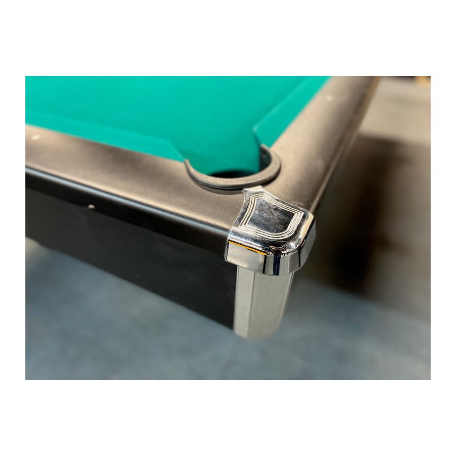 Brunswick Bristol 8 foot pool table floor model with black finish rails