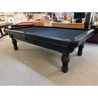 Used Beringer 9 foot pool table made of solid hardwood and natural quarried 1 inch slate Code: TABLE526BER9P