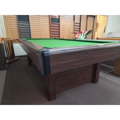 Brunswick Billiards Bristol 8 foot Snooker format table with 3/4" slate Code: TABLELIQ129